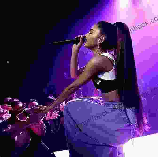Ariana Grande Singing In Front Of A Crowd FAME: Pop Stars #3